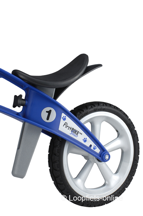 De minimale zadelhoogte van de loopfiets De minimale zadelhoogte van de loopfiets